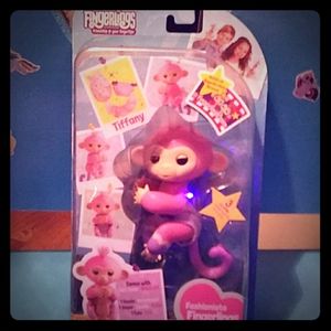 Fingerlings Tiffany